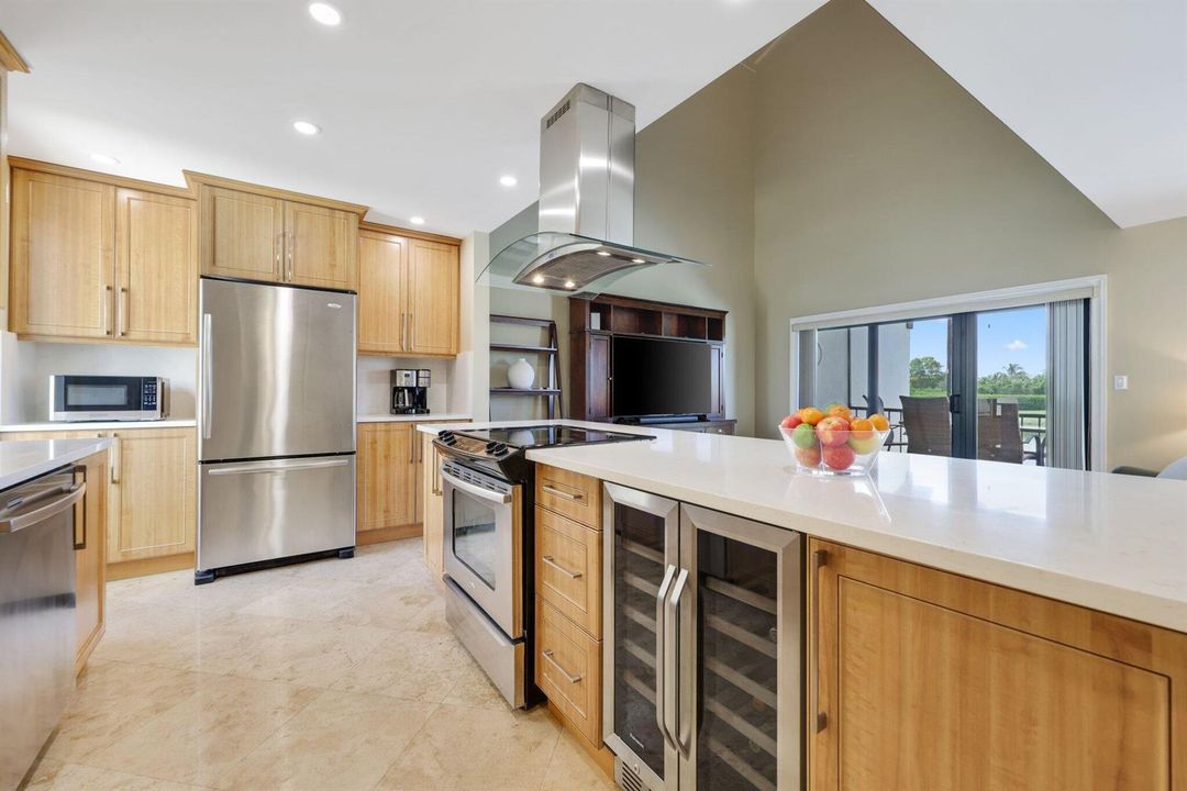800 Greensward Court - 41.jpg-SMALL