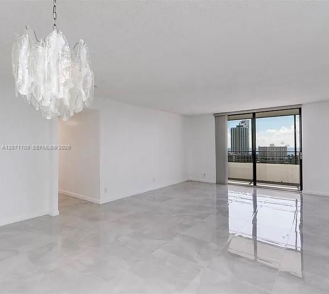 For Rent: $2,900 (2 beds, 2 baths, 1280 Square Feet)