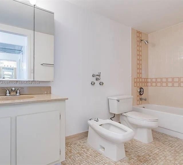 For Rent: $2,900 (2 beds, 2 baths, 1280 Square Feet)
