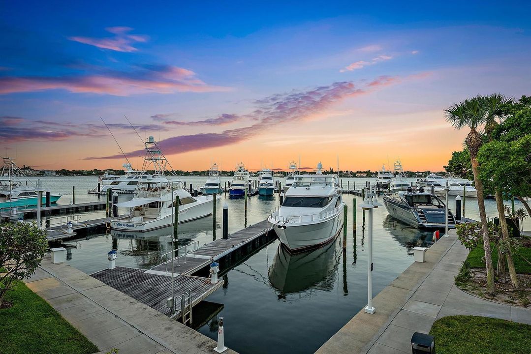 Balcony Intracoastal Views