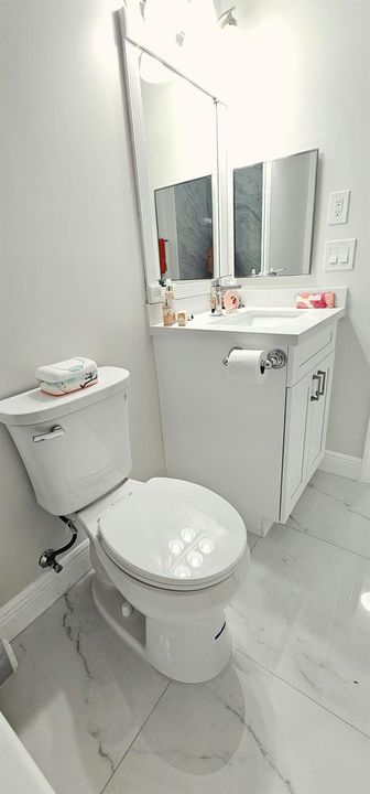 2nd bathroom