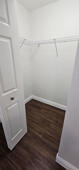 owners walk in closet