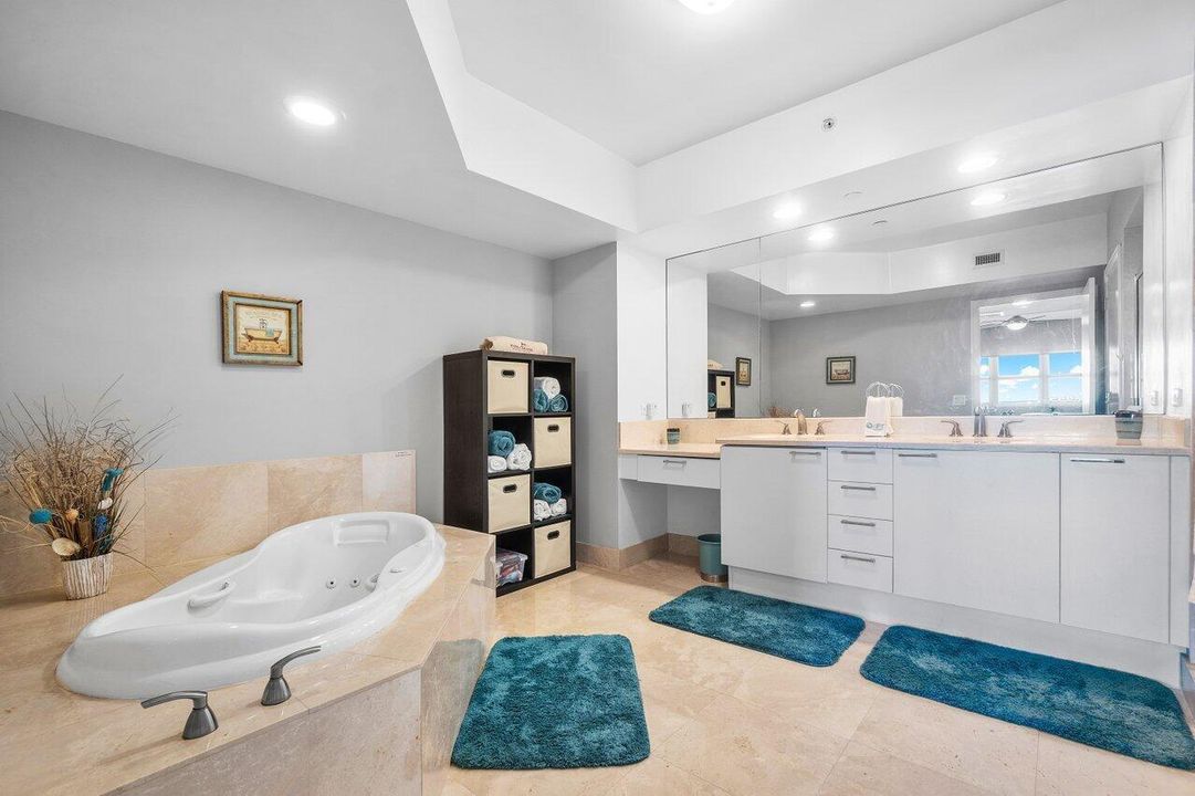 Primary with dual sinks