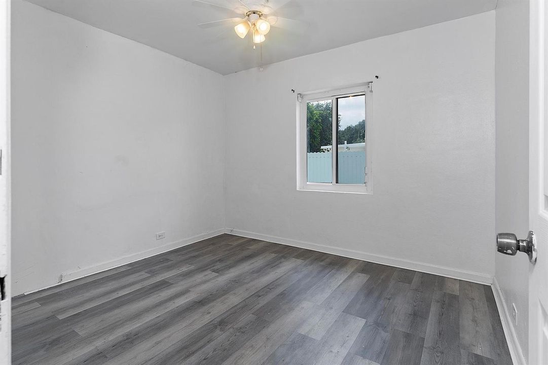 16025 NW 20TH AVE MIAMI GARDENS, FL 3305