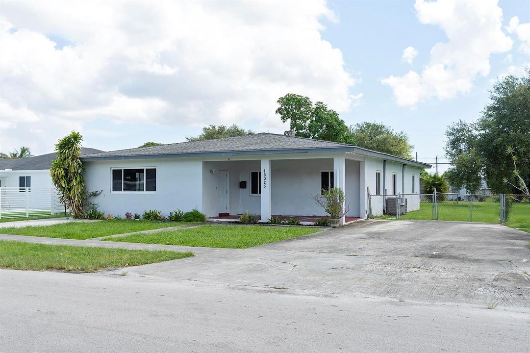 16025 NW 20TH AVE MIAMI GARDENS, FL 3305