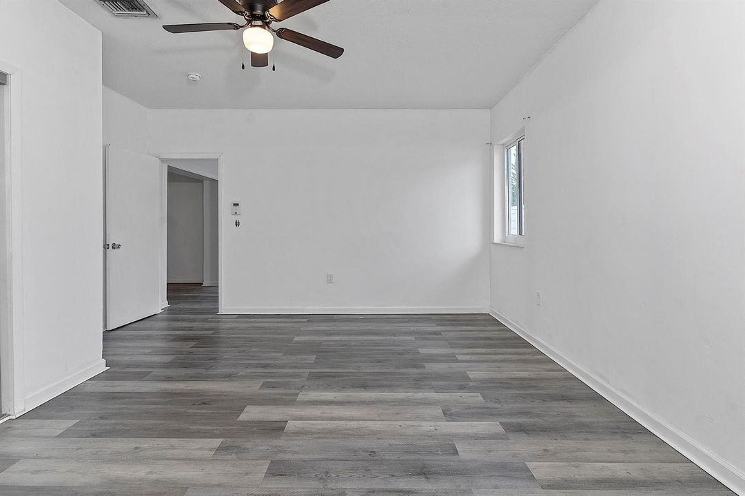 16025 NW 20TH AVE MIAMI GARDENS, FL 3305