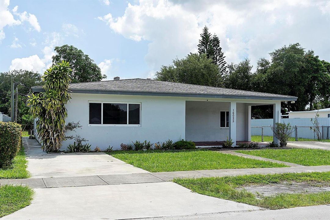 16025 NW 20TH AVE MIAMI GARDENS, FL 3305