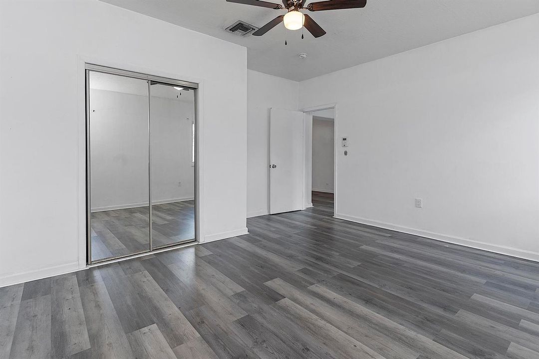 16025 NW 20TH AVE MIAMI GARDENS, FL 3305