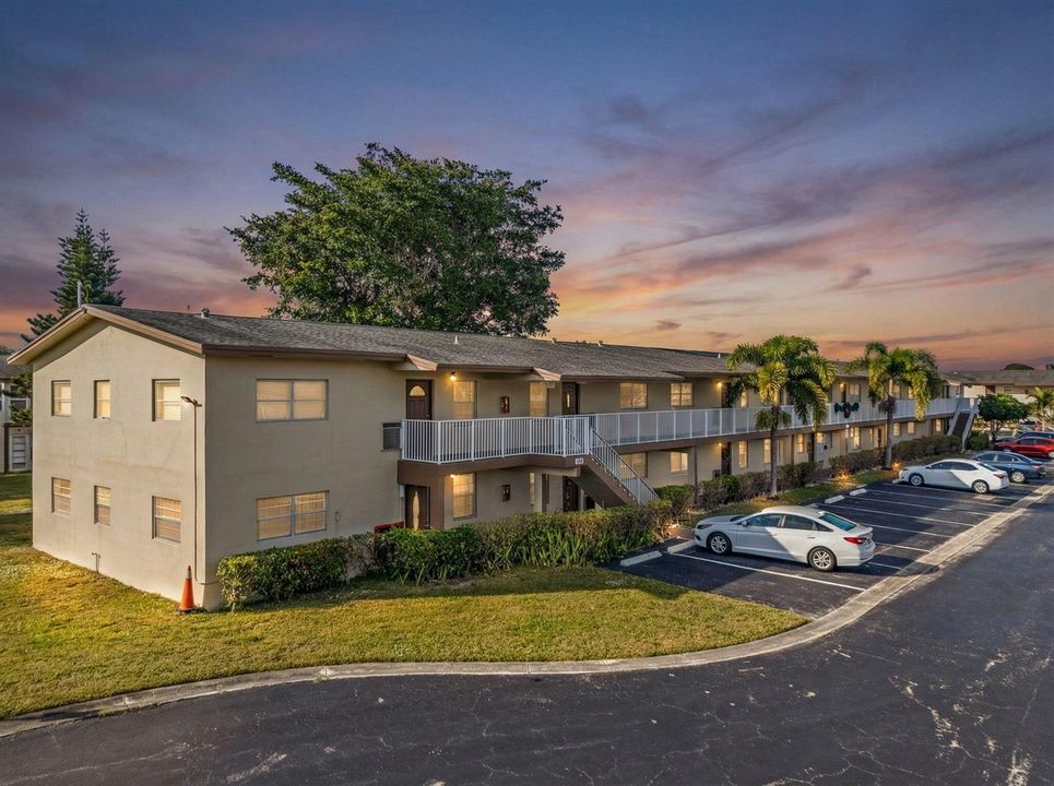1-web-or-mls-e7216b36-2dd7-4b19-9140-8a3
