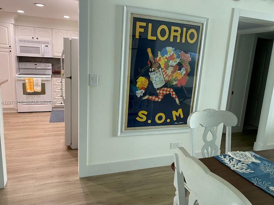 For Rent: $3,400 (2 beds, 2 baths, 1026 Square Feet)