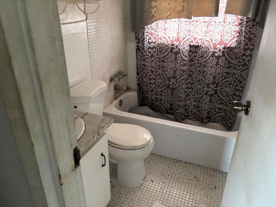 4191 NW 26 STREET #370, LAUDERHILL