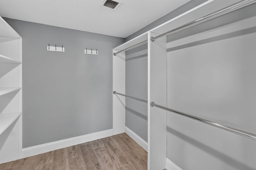 26-web-or-mls-5P1A4253