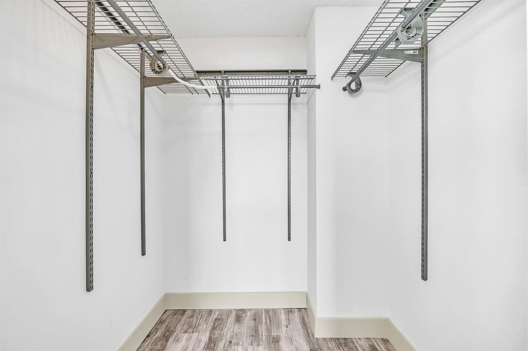 Walk In Closet