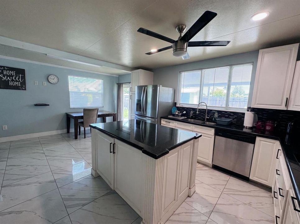 Kitchen 2