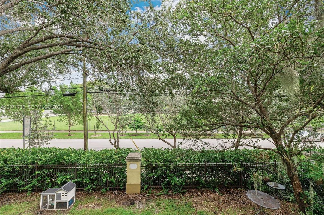For Rent: $3,500 (2 beds, 2 baths, 1282 Square Feet)
