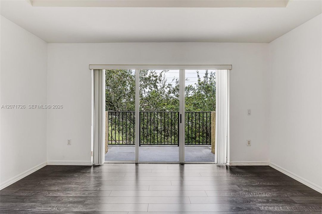 For Rent: $3,500 (2 beds, 2 baths, 1282 Square Feet)