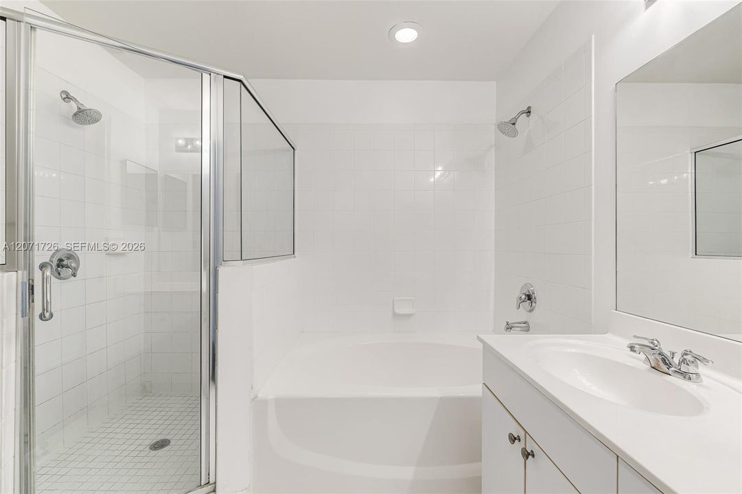 For Rent: $3,500 (2 beds, 2 baths, 1282 Square Feet)