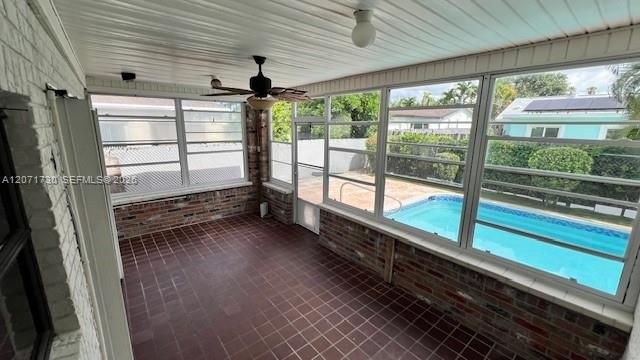 For Sale: $580,000 (3 beds, 2 baths, 1554 Square Feet)