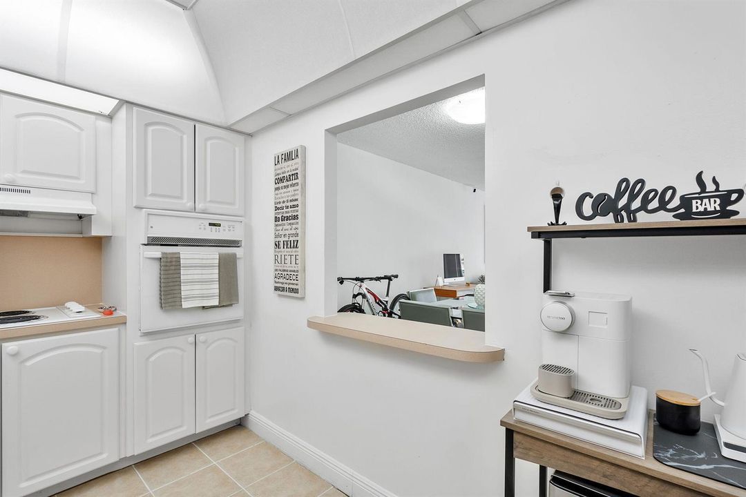 Kitchen with coffee nook