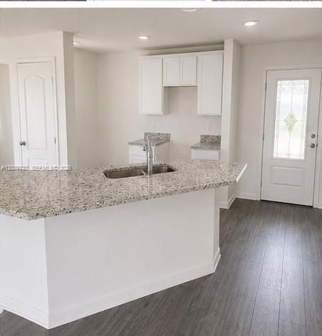 For Rent: $2,850 (3 beds, 2 baths, 1542 Square Feet)