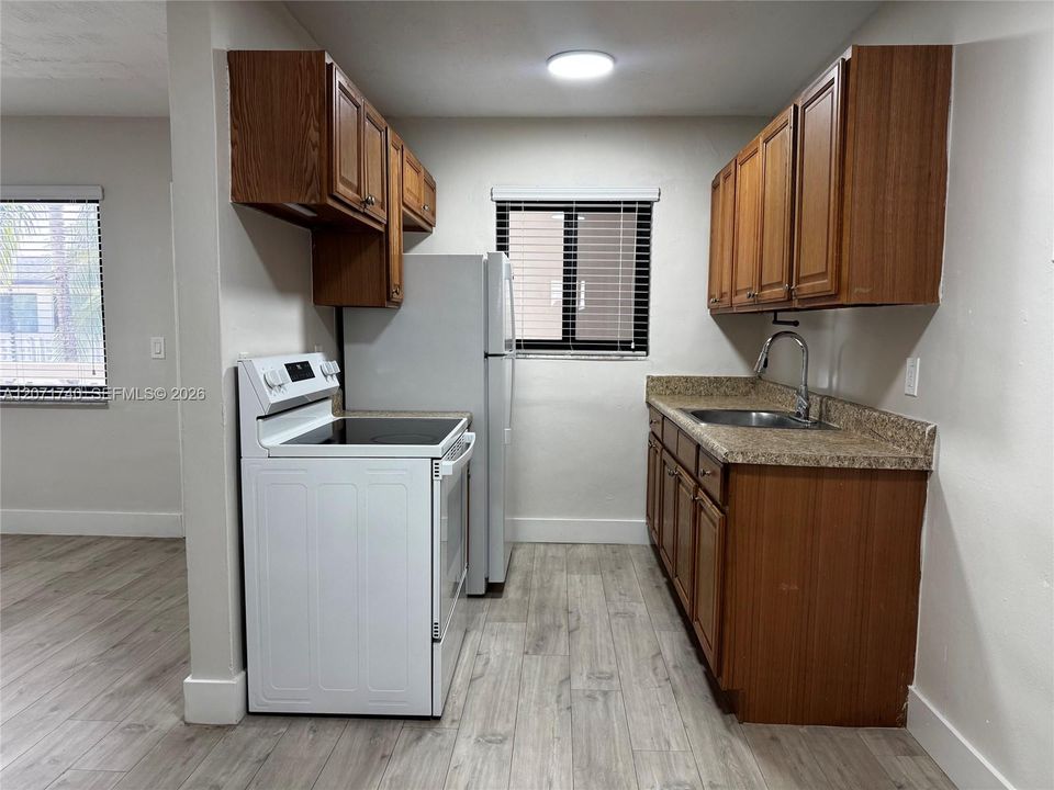 For Rent: $1,795 (1 beds, 1 baths, 625 Square Feet)