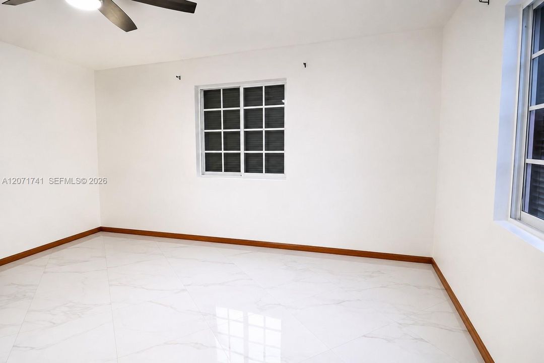 For Sale: $539,500 (3 beds, 2 baths, 1576 Square Feet)