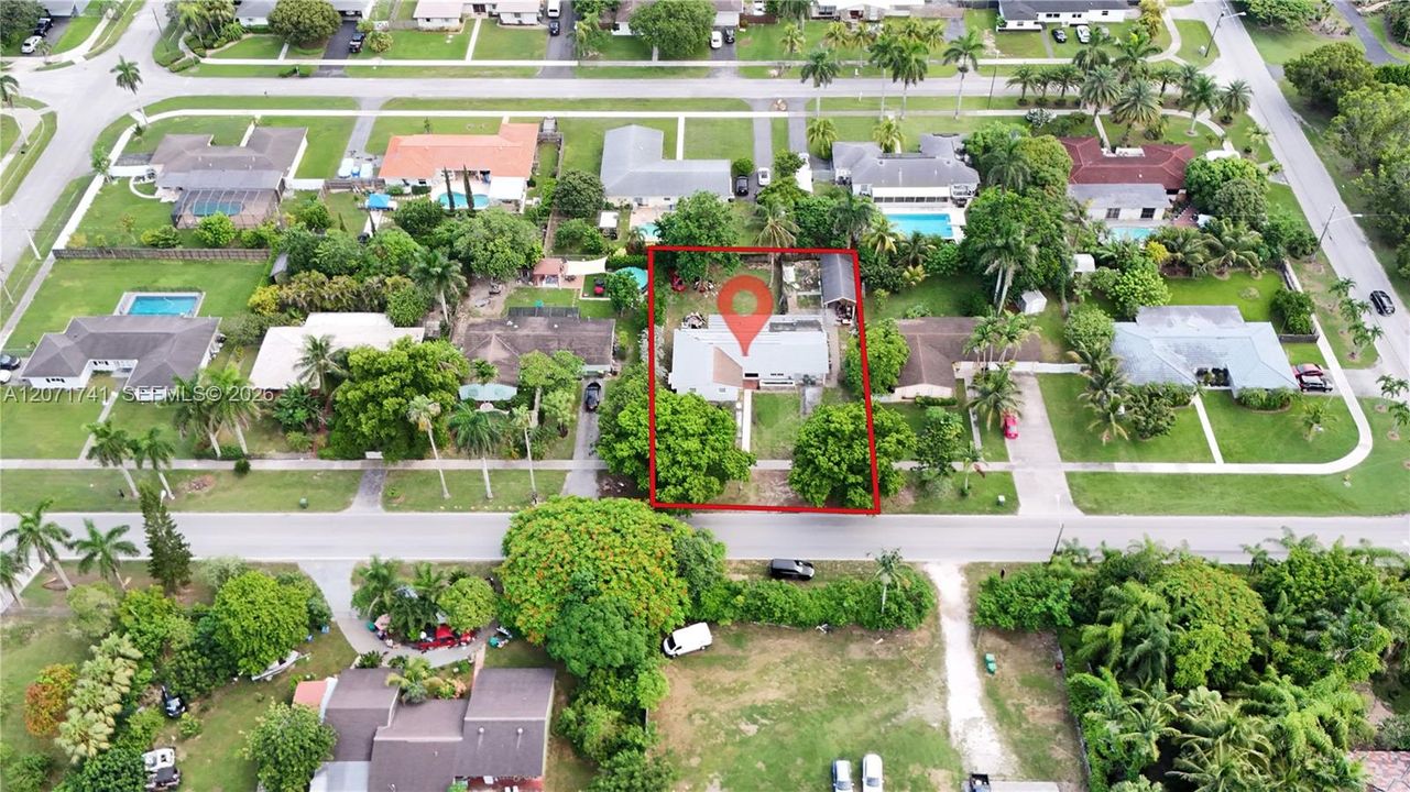 For Sale: $539,500 (3 beds, 2 baths, 1576 Square Feet)