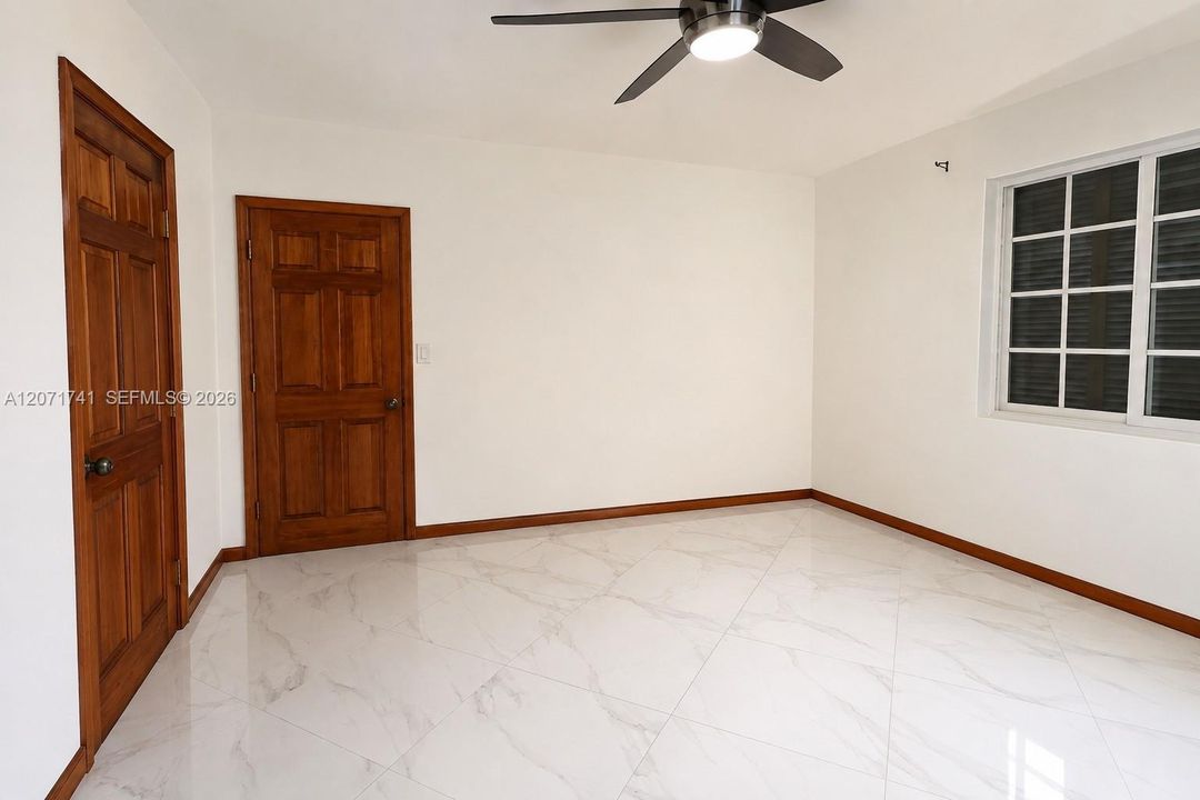 For Sale: $539,500 (3 beds, 2 baths, 1576 Square Feet)