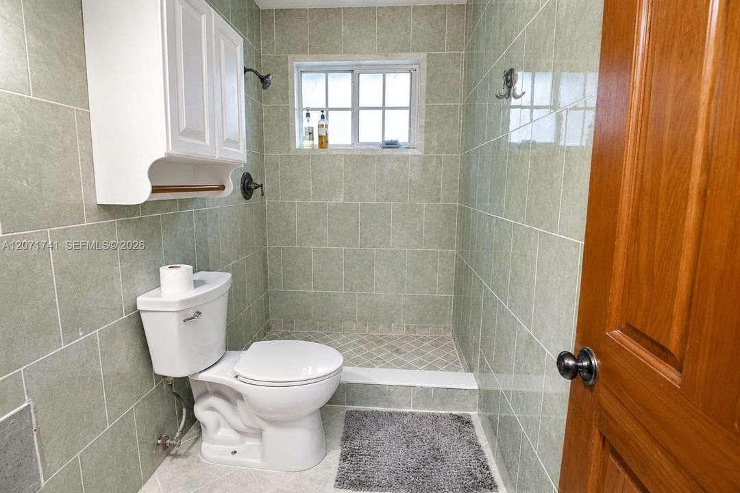 For Sale: $539,500 (3 beds, 2 baths, 1576 Square Feet)