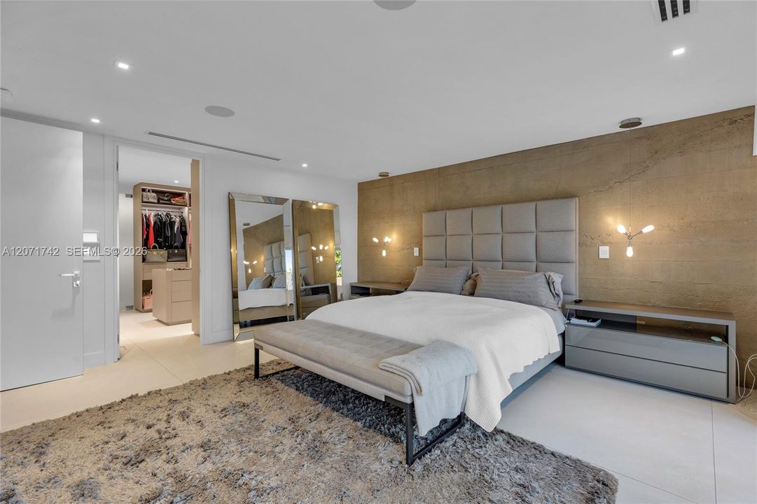 For Sale: $3,100,000 (4 beds, 3 baths, 3349 Square Feet)