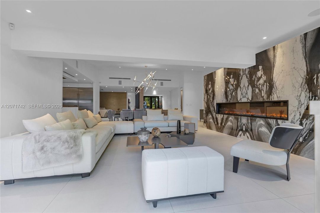 For Sale: $3,100,000 (4 beds, 3 baths, 3349 Square Feet)