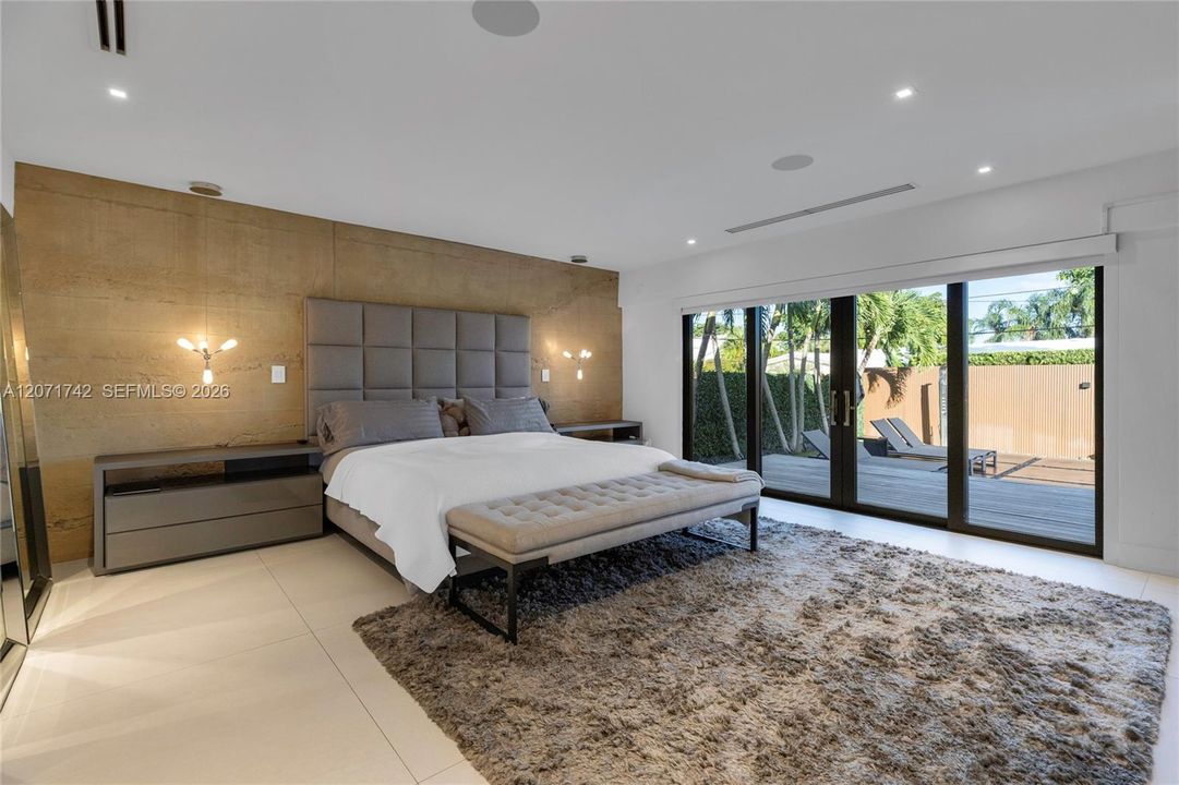 For Sale: $3,100,000 (4 beds, 3 baths, 3349 Square Feet)