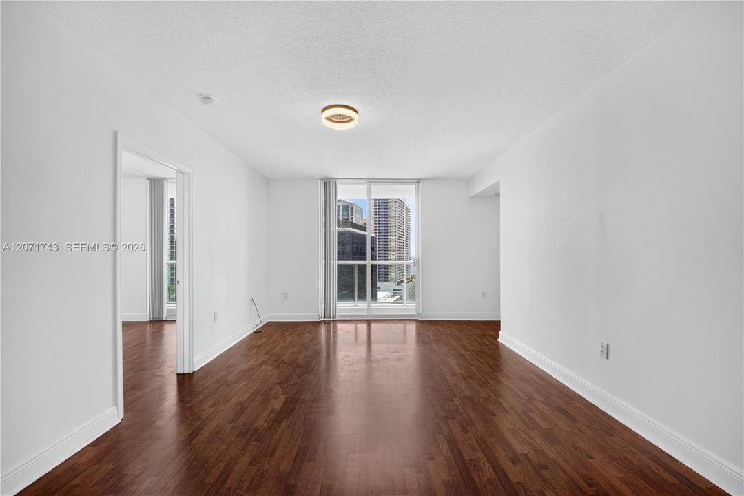 For Rent: $3,600 (2 beds, 2 baths, 1023 Square Feet)