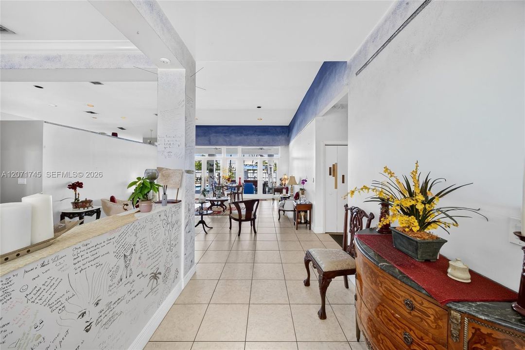 For Sale: $1,395,000 (4 beds, 4 baths, 3738 Square Feet)