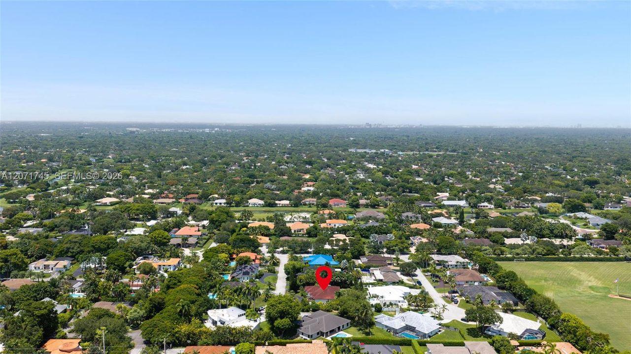 For Sale: $1,395,000 (4 beds, 4 baths, 3738 Square Feet)