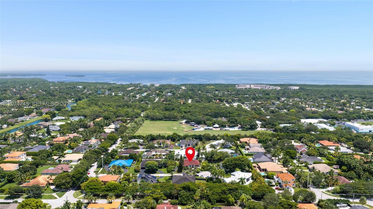 For Sale: $1,395,000 (4 beds, 4 baths, 3738 Square Feet)