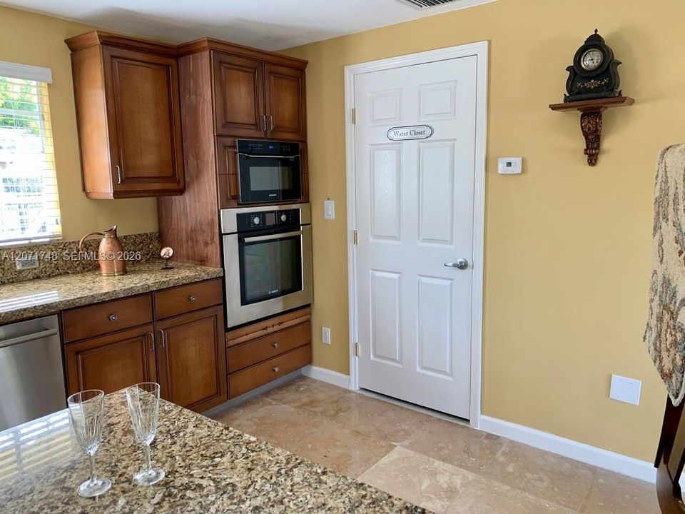 Country Kitchen