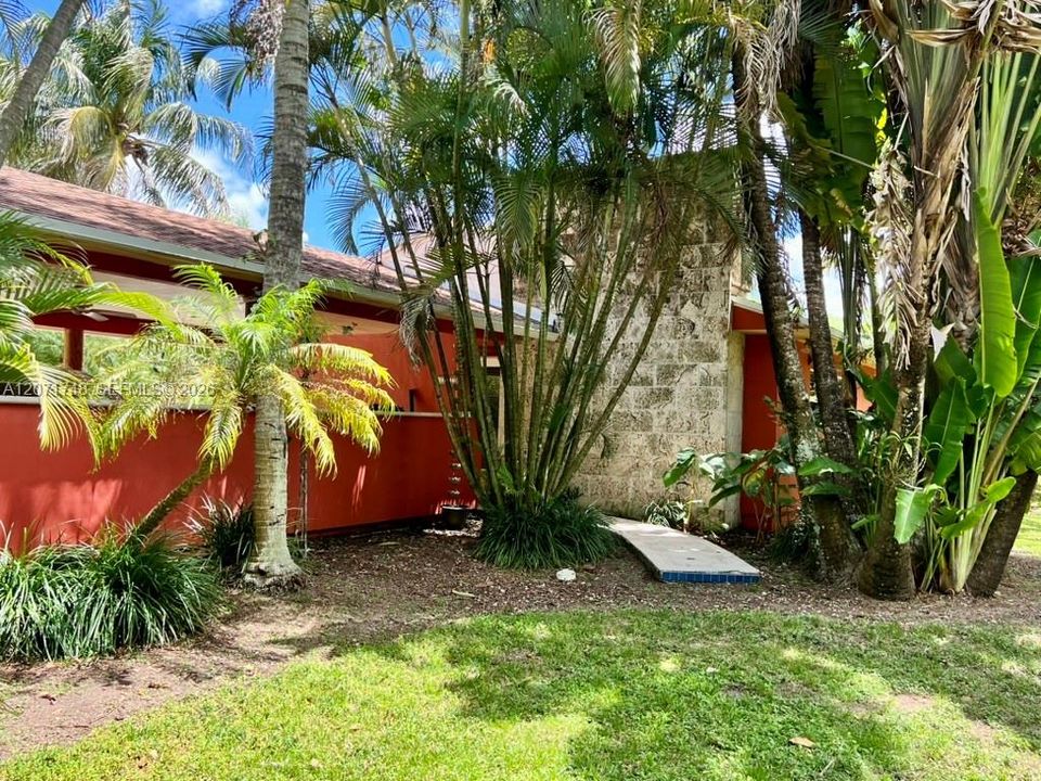 En Venta: $2,799,000 (4 camas, 5 baños, 2611 Pies cuadrados)
