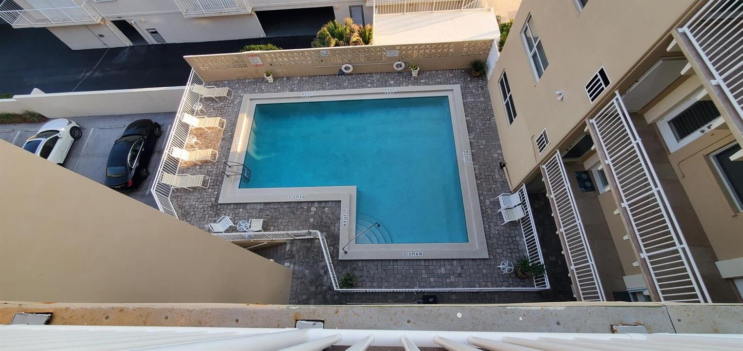 pool, view 2