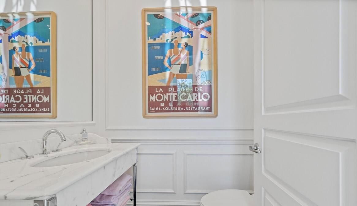 Cabana bath