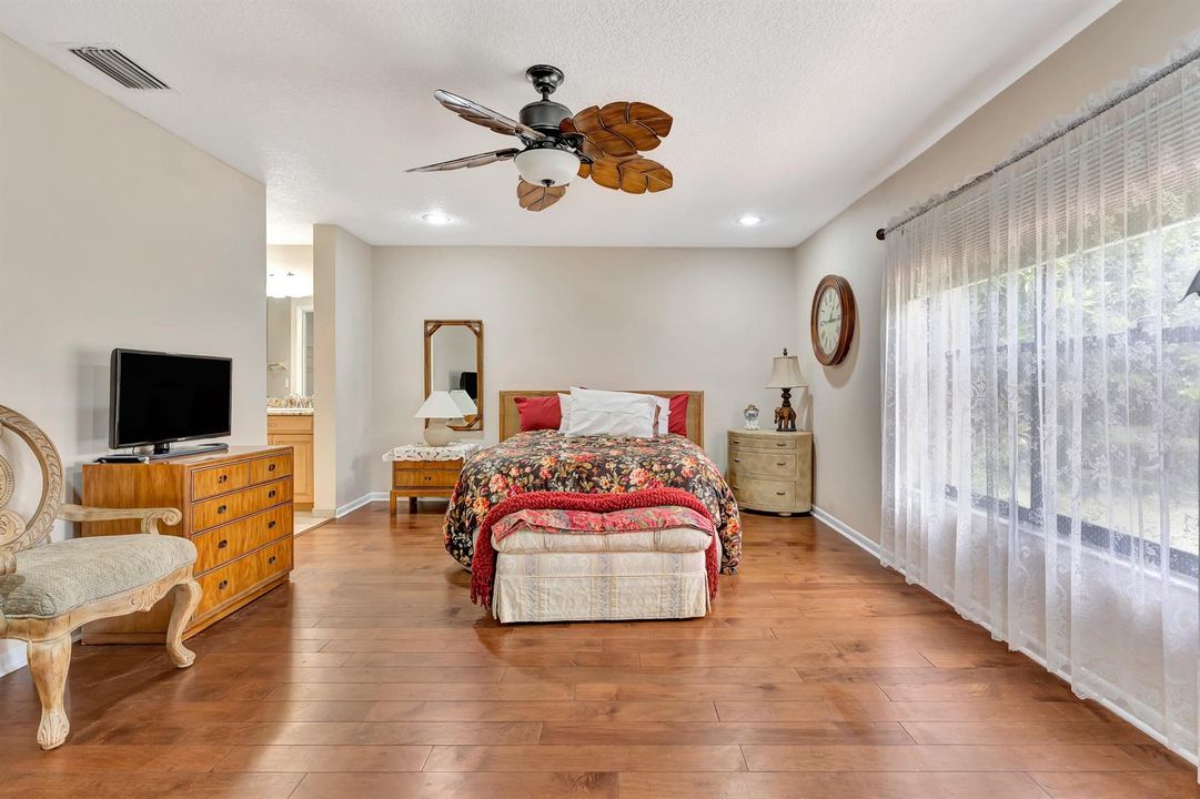_MLP9922