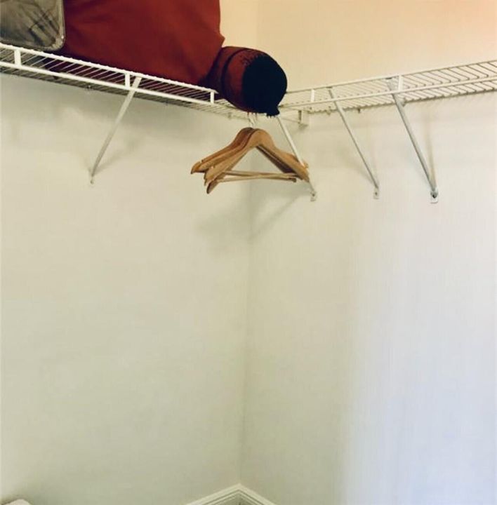Master Walking Closet