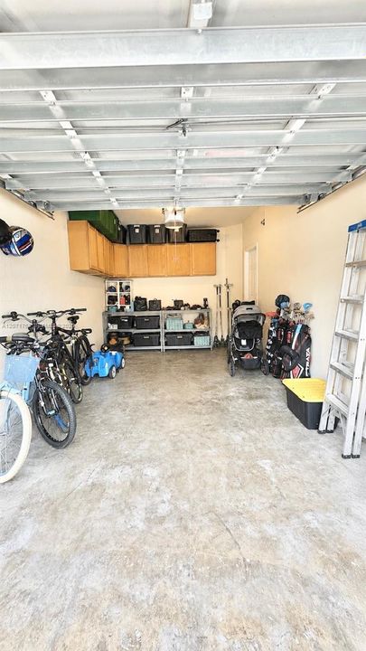 For Sale: $600,000 (4 beds, 2 baths, 1992 Square Feet)