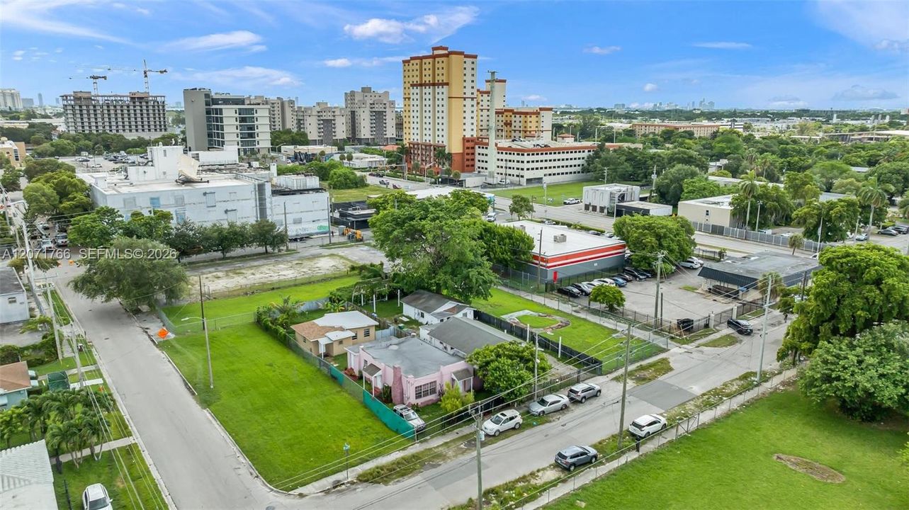 For Sale: $779,000 (0 beds, 0 baths, 2300 Square Feet)