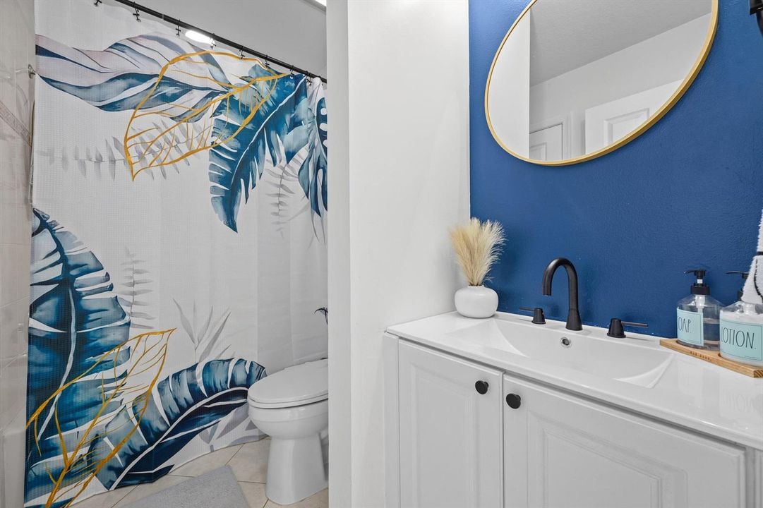 Guest Bathroom