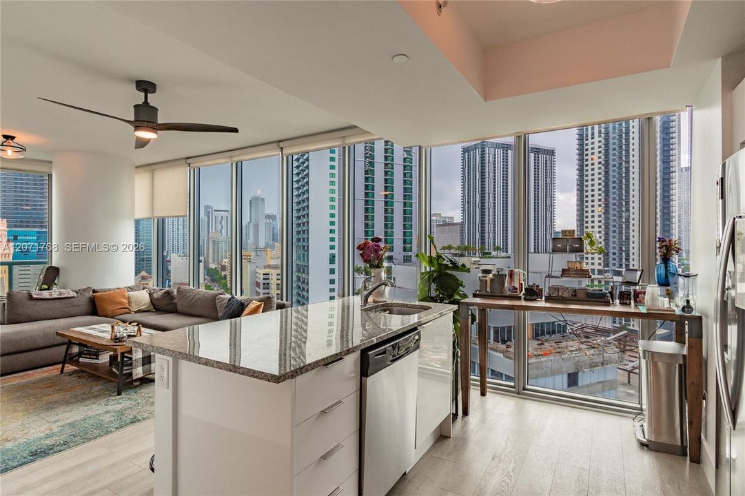 For Rent: $4,800 (2 beds, 2 baths, 1315 Square Feet)