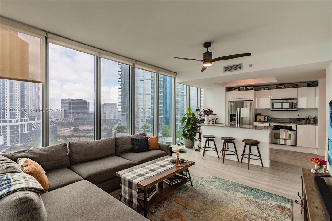 For Rent: $4,800 (2 beds, 2 baths, 1315 Square Feet)