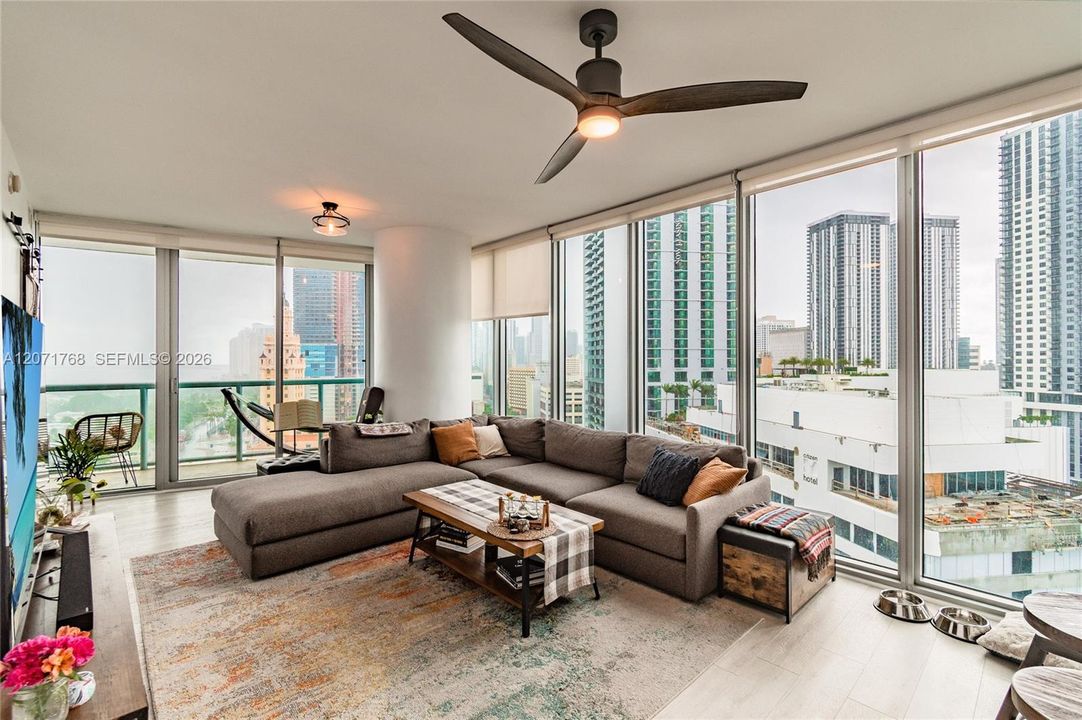For Rent: $4,800 (2 beds, 2 baths, 1315 Square Feet)