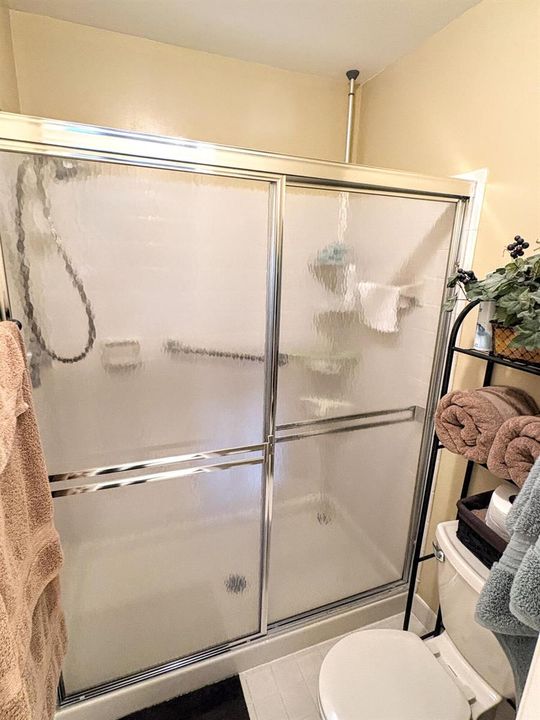 SEPARATE SHOWER