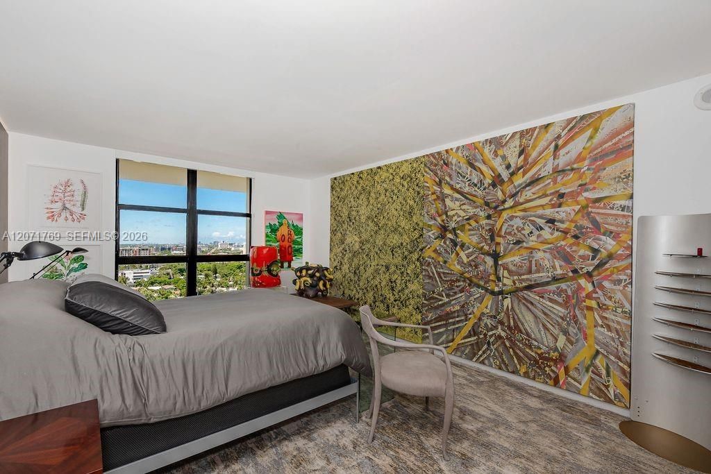 For Sale: $649,000 (3 beds, 2 baths, 1913 Square Feet)